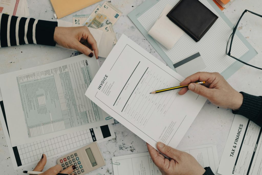 how to invoice a client